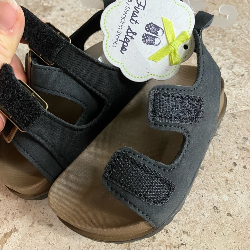 NWT FIRST steps By Stepping Stones Faux Leather & Buckle, Velcro Black Sandals 4 - Picture 2 of 6